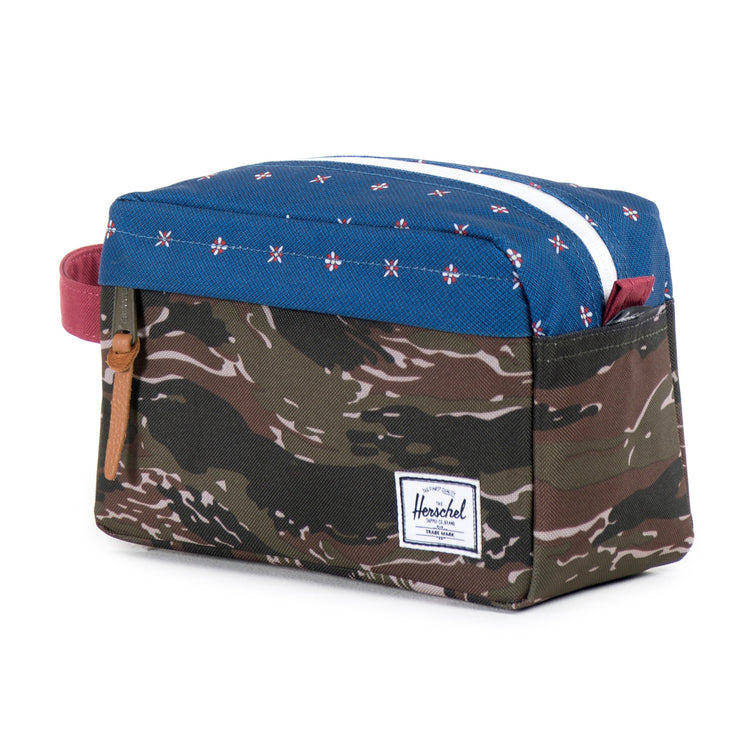Herschel Supply Chapter Travel Bag - Tiger Camo/Hyde 2