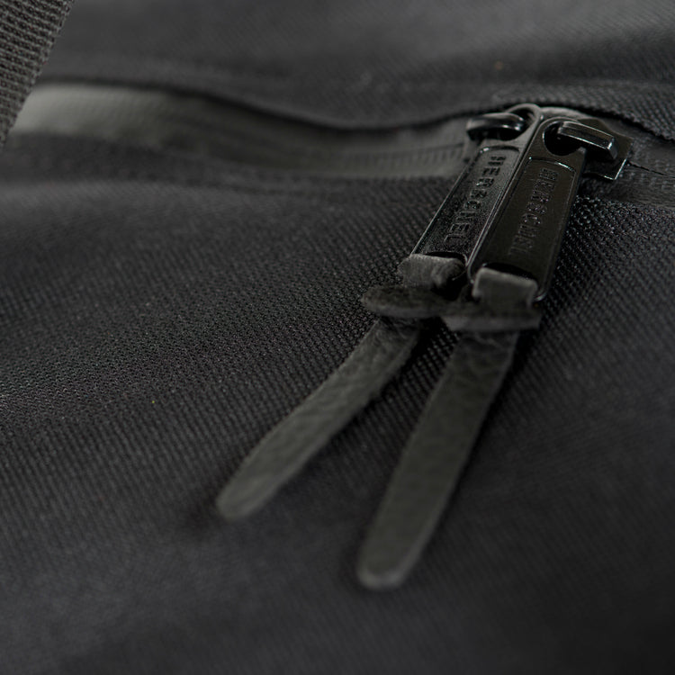 Herschel Supply Outfitter Travel Duffel Bag - Black
